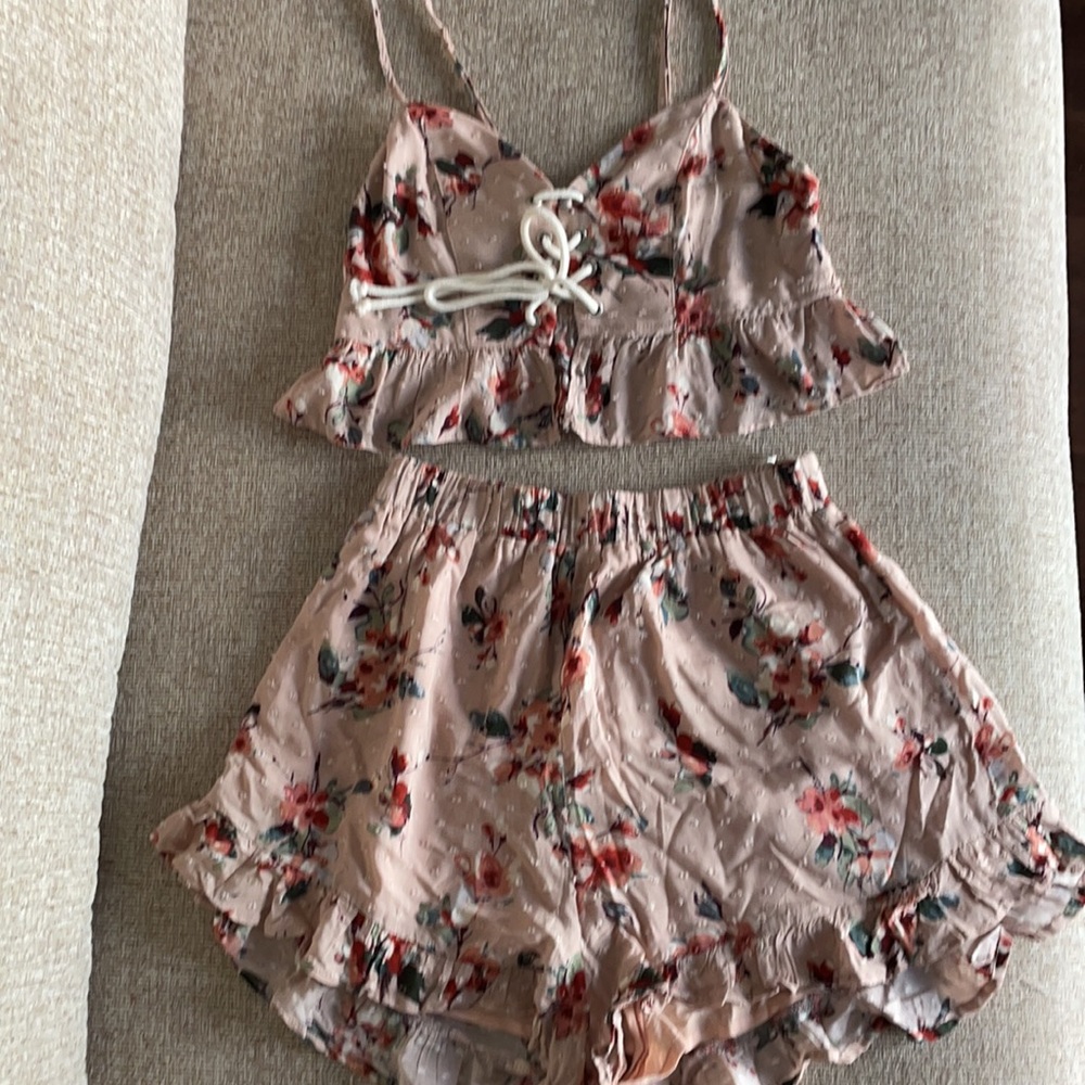 Pink floral two piece short set